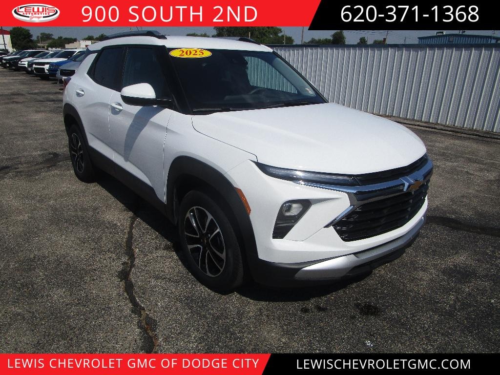 Used 2025 Chevrolet Trailblazer LT SUV