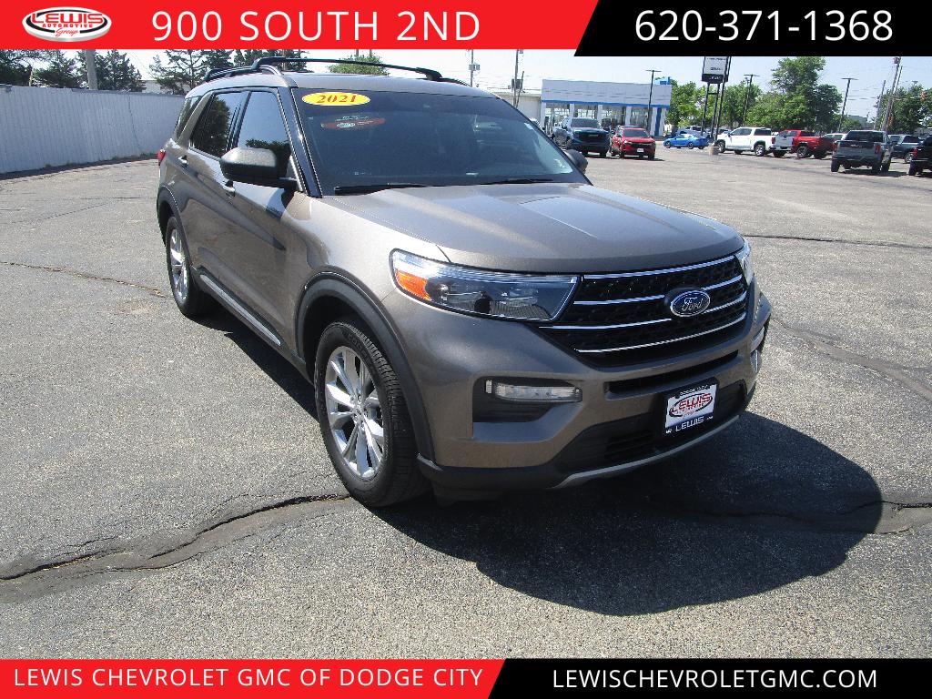 2021 Ford Explorer XLT 4WD's photo