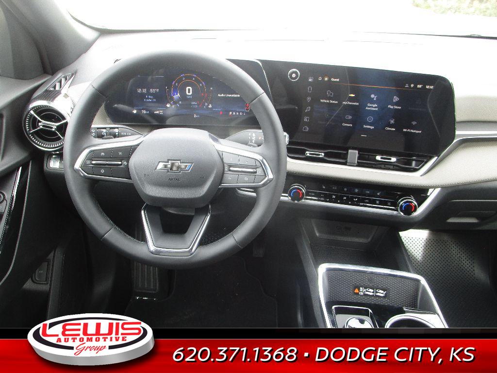 2026 Chevrolet Equinox LT photo 3