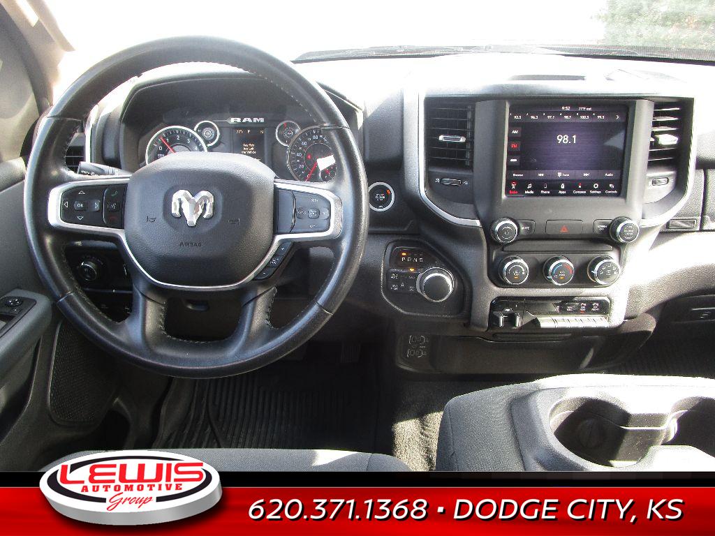 2020 Ram 1500 Big Horn photo 3