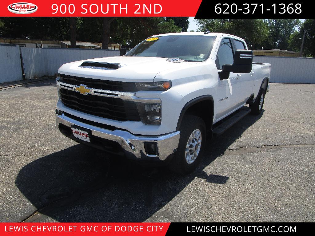 2024 Chevrolet Silverado HD LT 4WD Crew Cab Standard Box's photo
