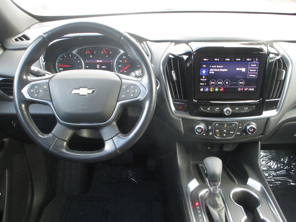 Used 2022 Chevrolet Traverse LT Cloth SUV