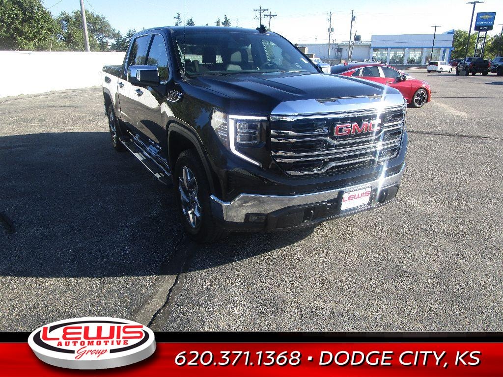 New 2025 GMC Sierra 1500 SLT Truck