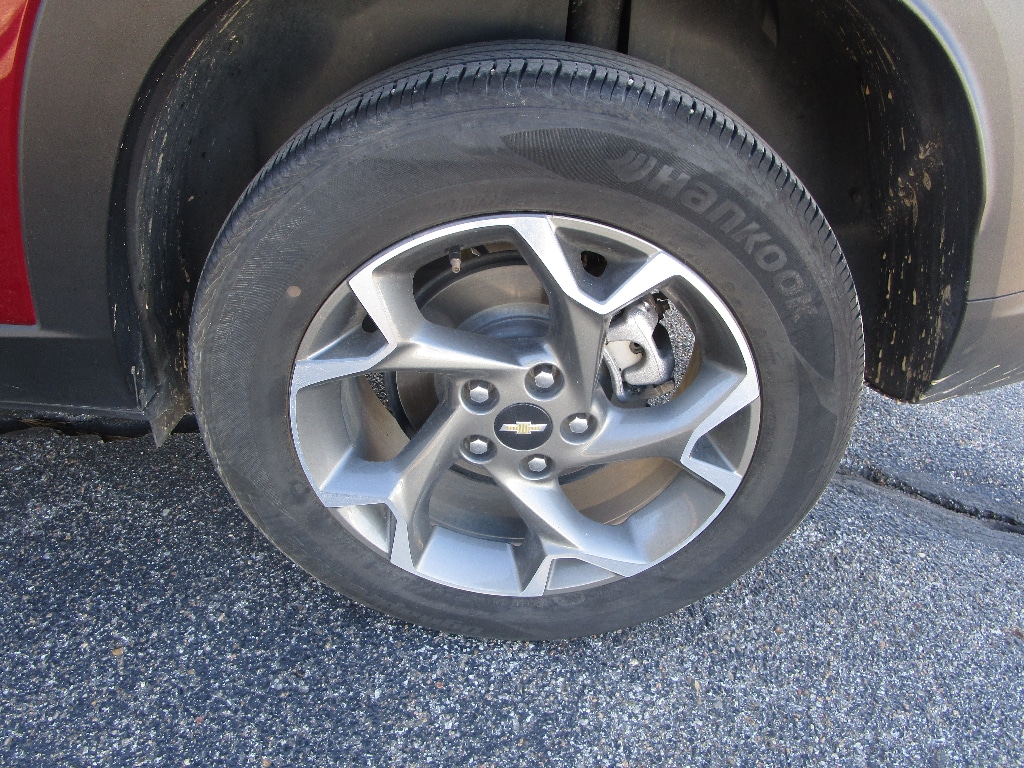 2024 Chevrolet Trax LT - Photo 16