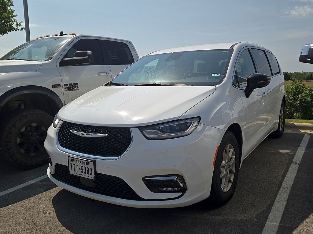 2024 Chrysler Pacifica