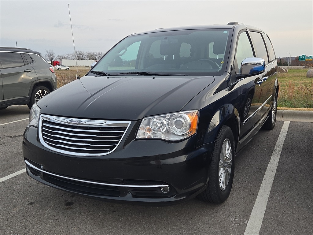 2012 Chrysler Town & Country Limited