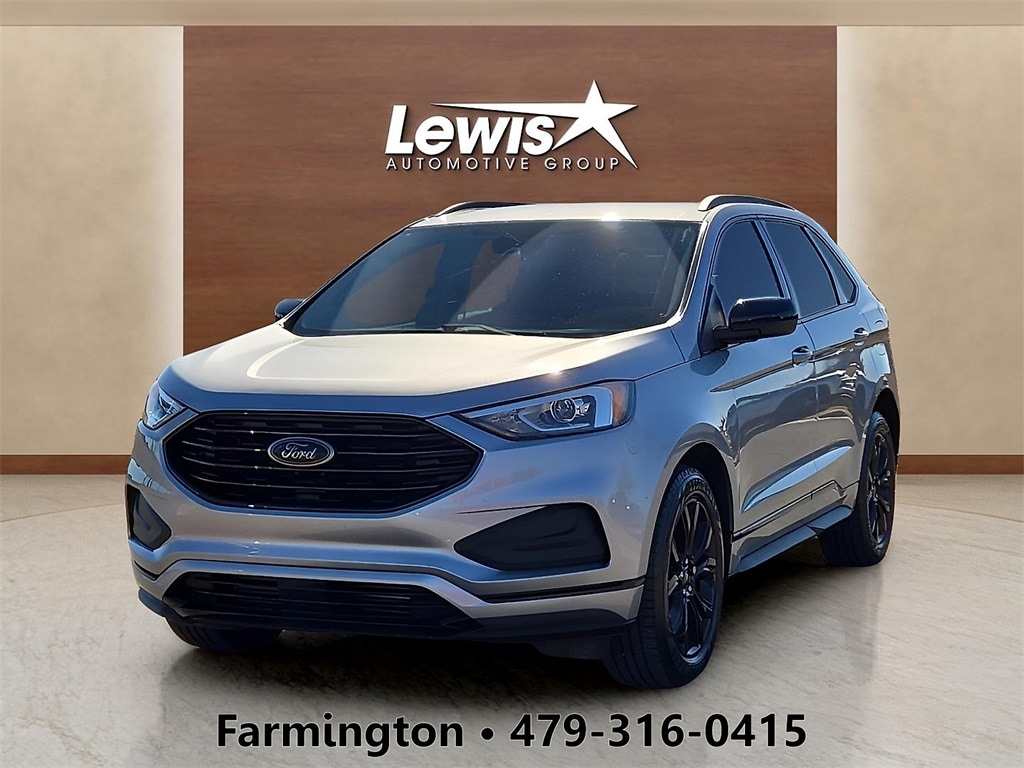 2022 Ford Edge SE