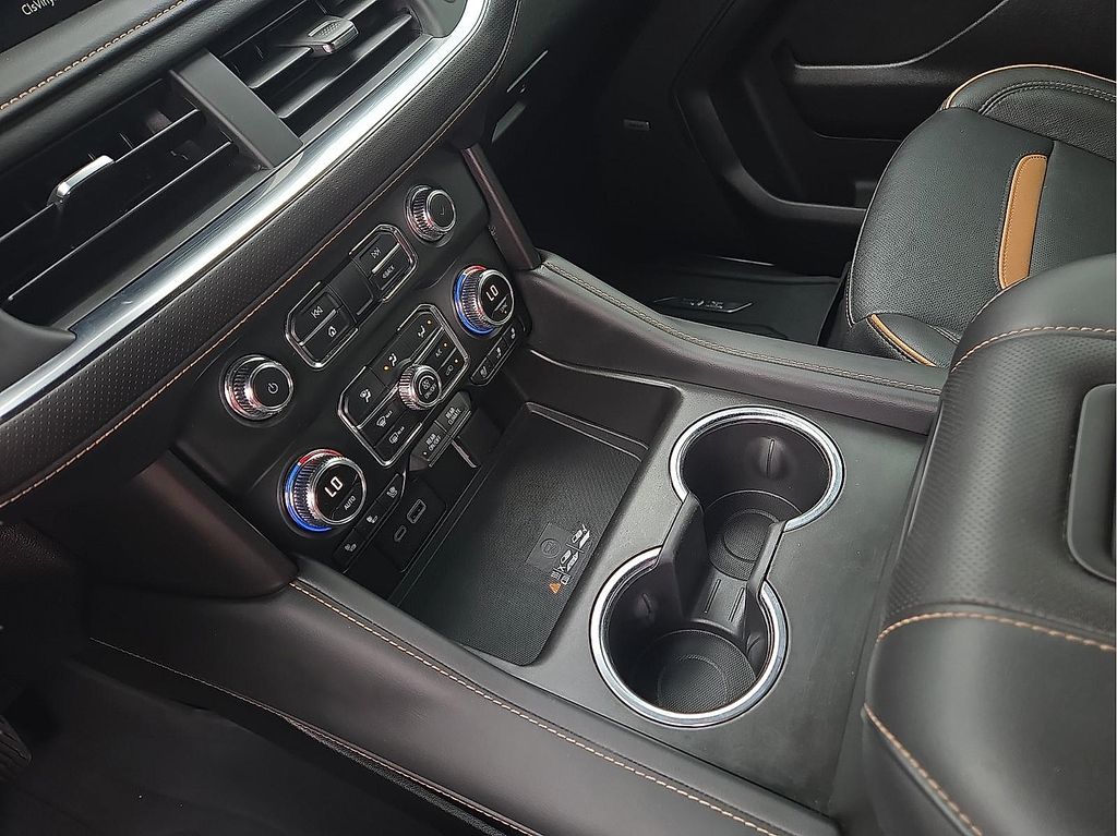 2023 GMC Yukon XL AT4 - Photo 20