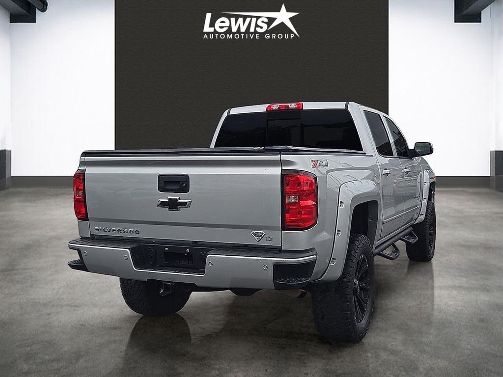 Used 2018 Chevrolet Silverado 1500 LT Truck Crew Cab