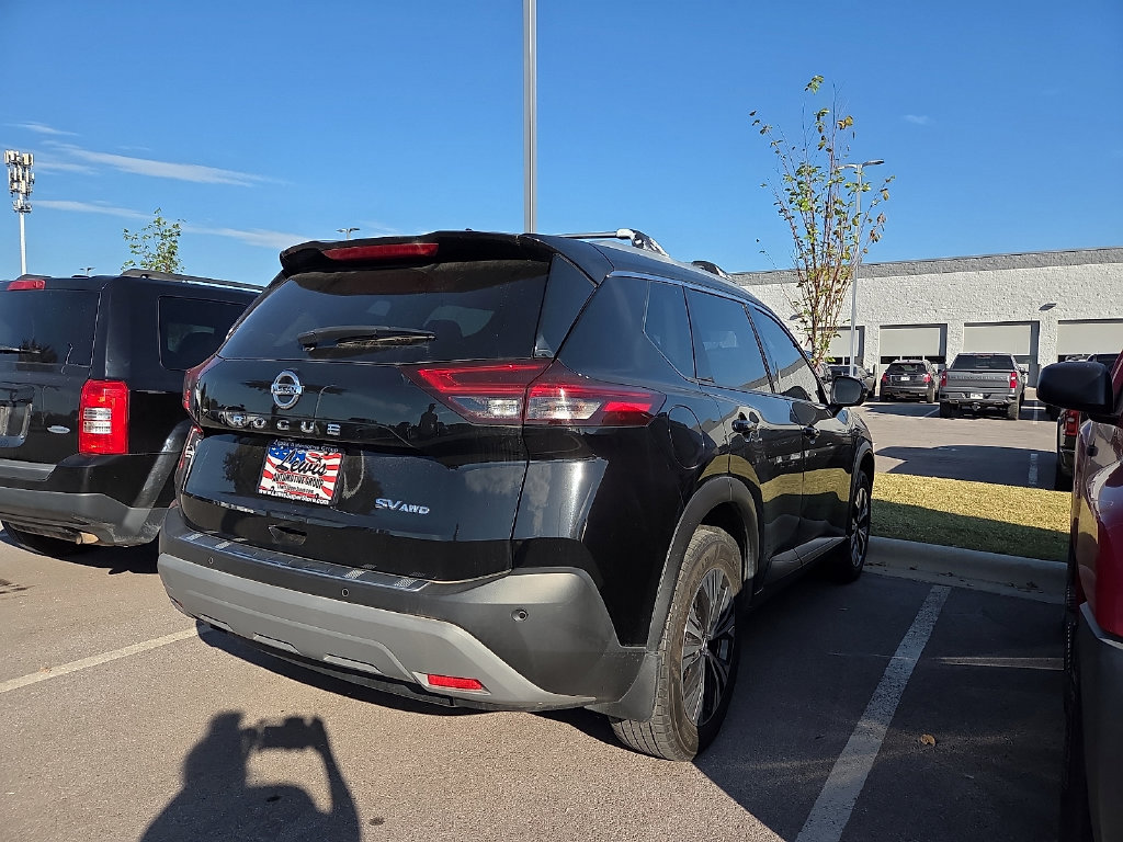 Used 2021 Nissan Rogue SV SUV