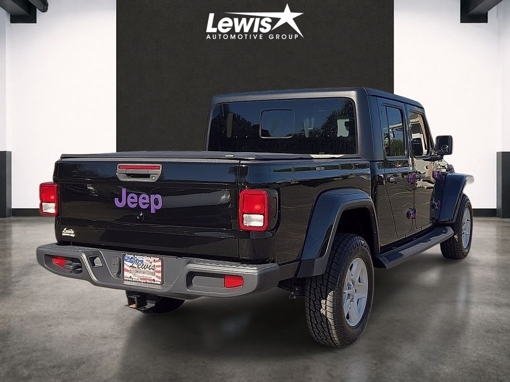 Used 2022 Jeep Gladiator Sport Truck Crew Cab