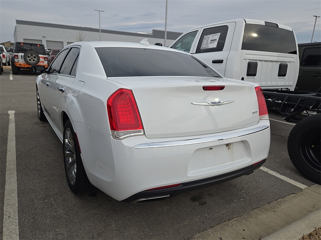 Used 2019 Chrysler 300 Limited Sedan