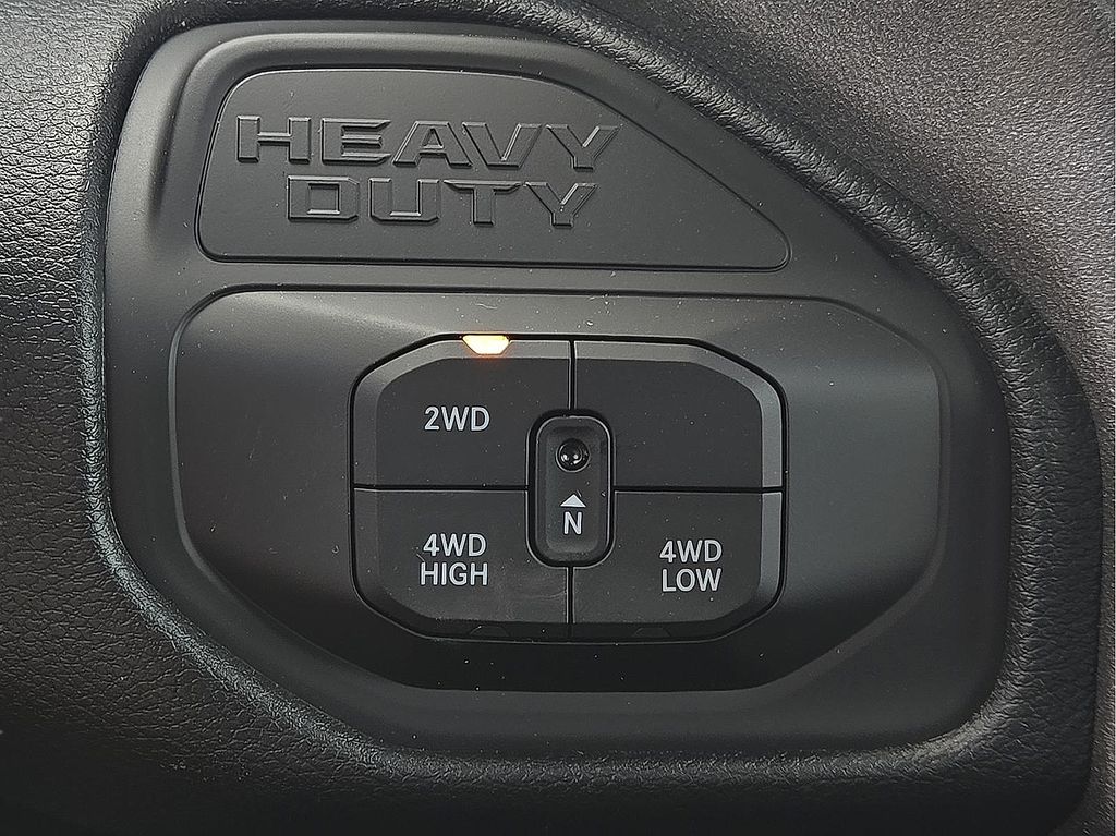 2026 RAM 2500 Tradesman - Photo 14