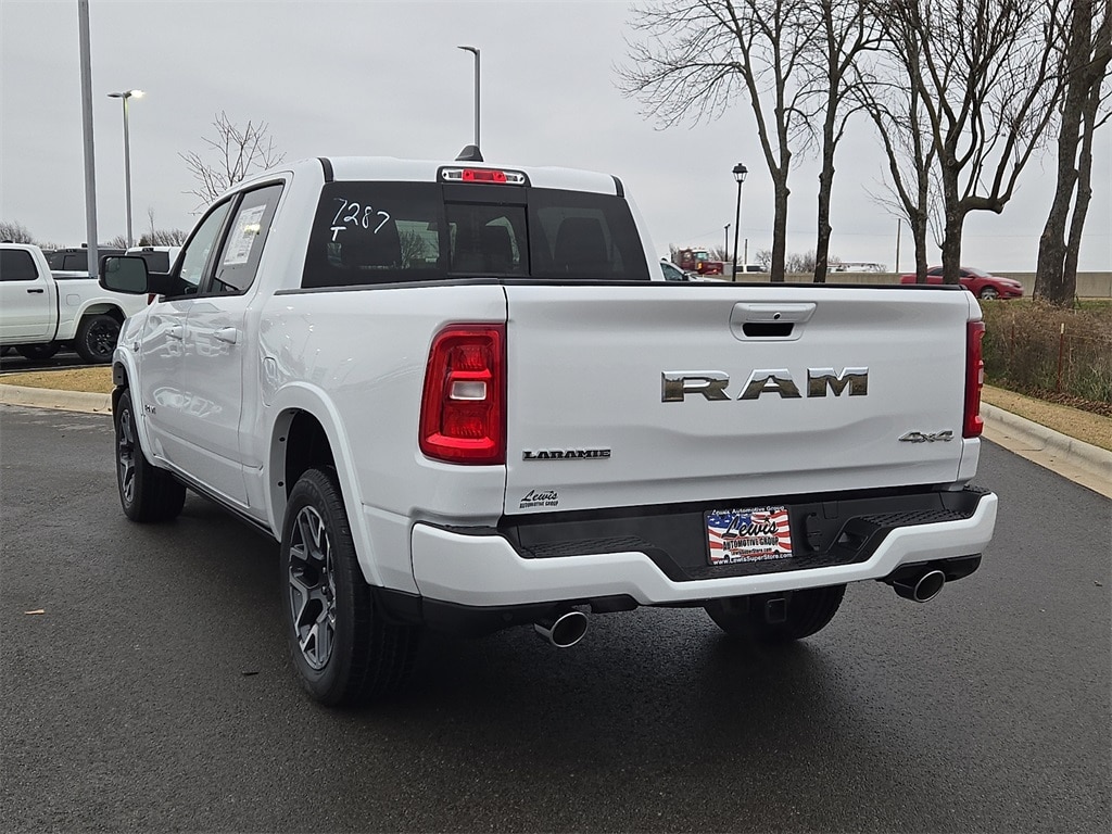 New 2026 Ram 1500 LARAMIE CREW CAB 4X4 5'7 BOX Pickup