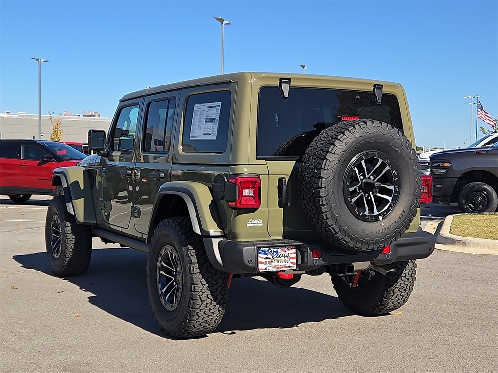 New 2026 Jeep Wrangler 4-DOOR RUBICON X Sport Utility