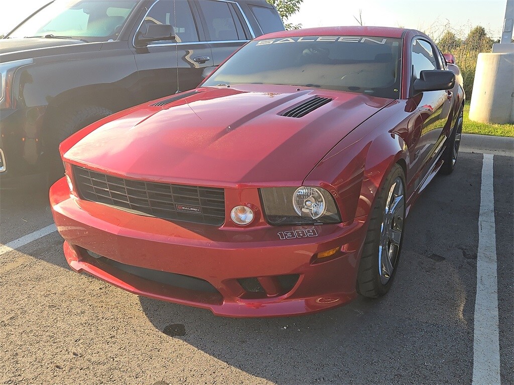 2006 Ford Mustang GT Premium photo 2
