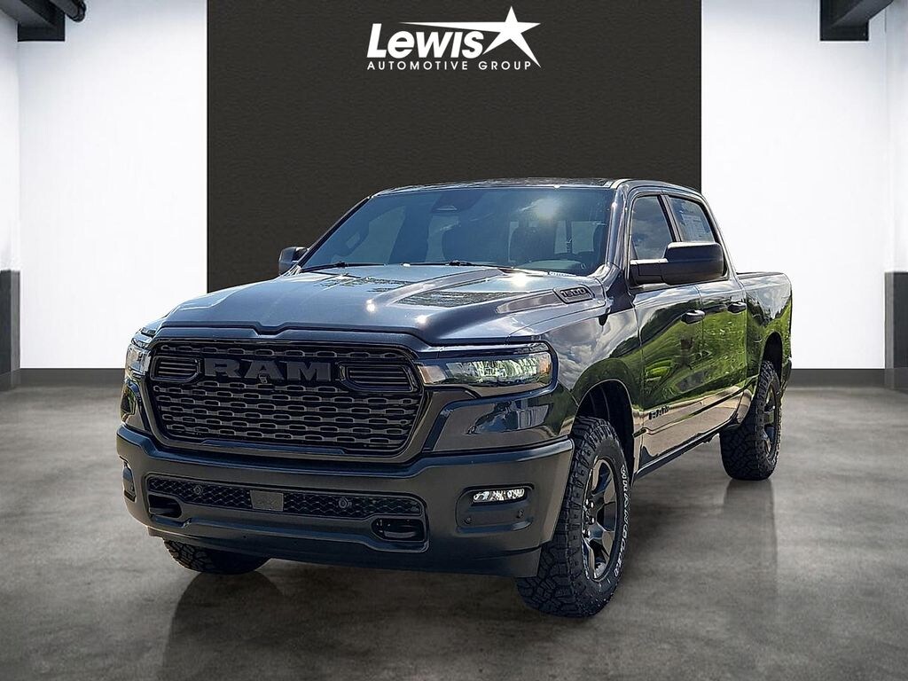 New 2026 Ram 1500 WARLOCK CREW CAB 4X4 5'7 BOX Pickup
