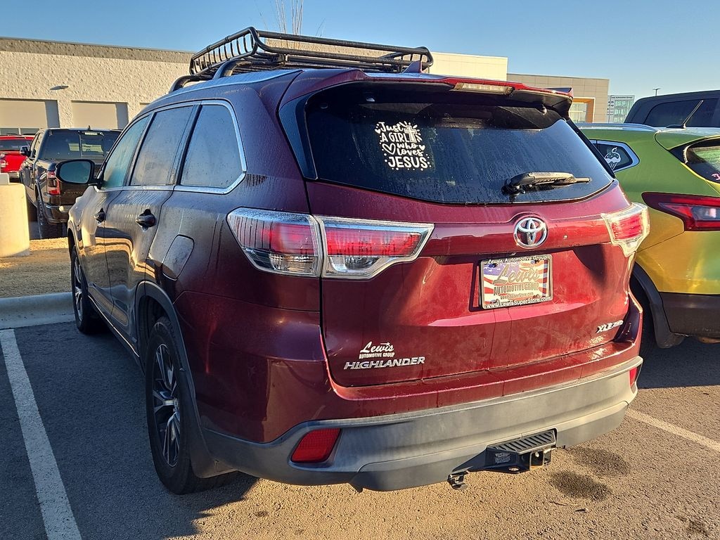 Used 2016 Toyota Highlander XLE V6 SUV