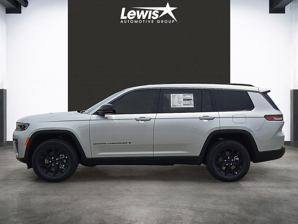 New 2026 Jeep Grand Cherokee L LAREDO ALTITUDE 4X4 Sport Utility