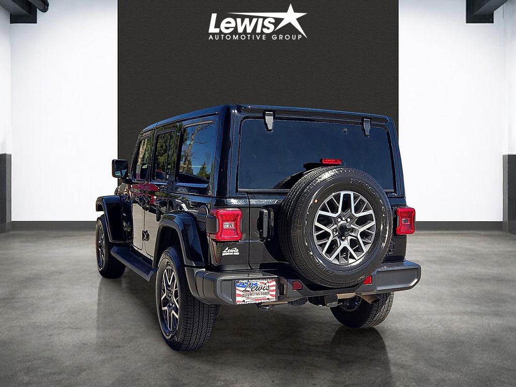 2024 Jeep Wrangler 4-Door Sahara - Photo 3