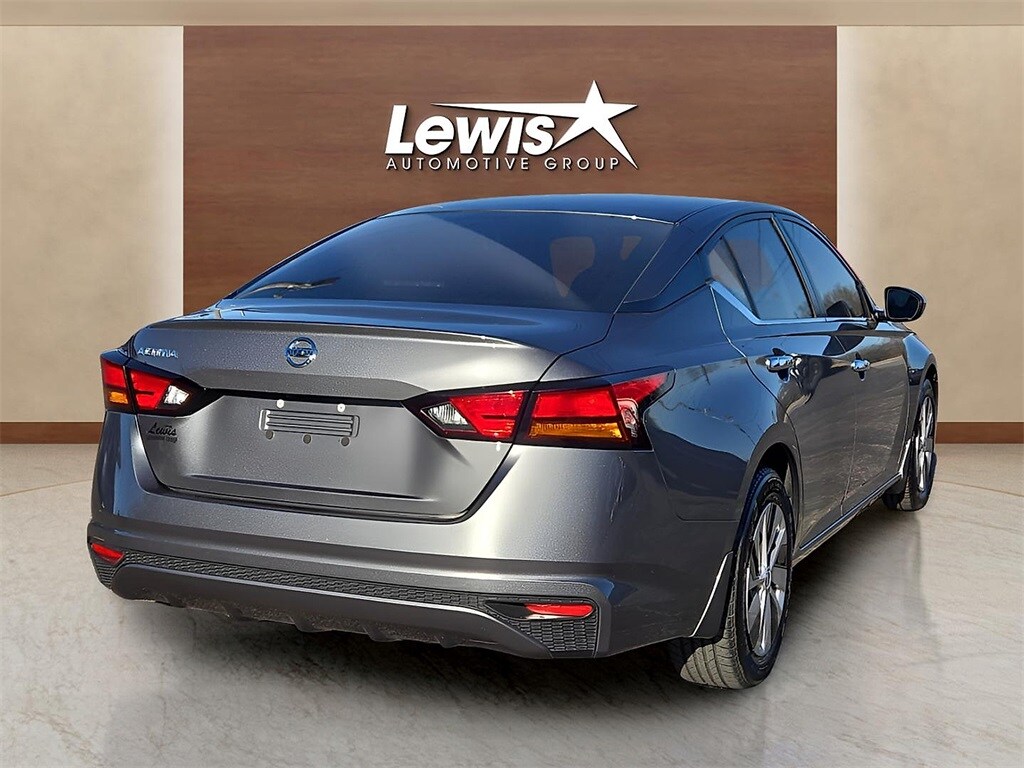 Used 2021 Nissan Altima 2.5 S Sedan