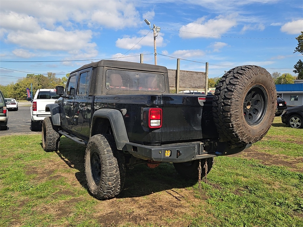 2020 Jeep Gladiator Sport photo 2