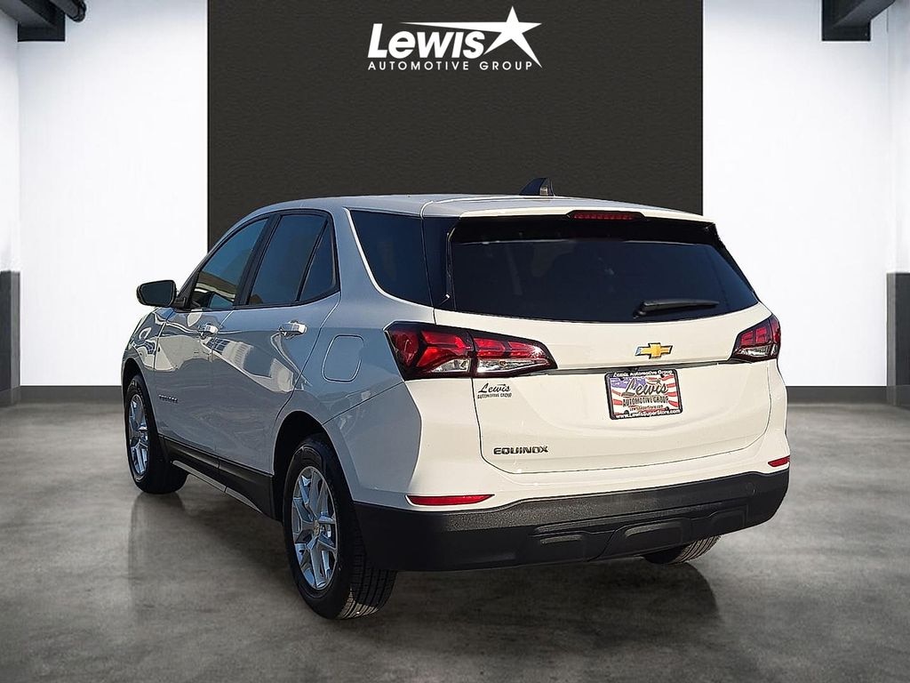 Used 2022 Chevrolet Equinox LS SUV