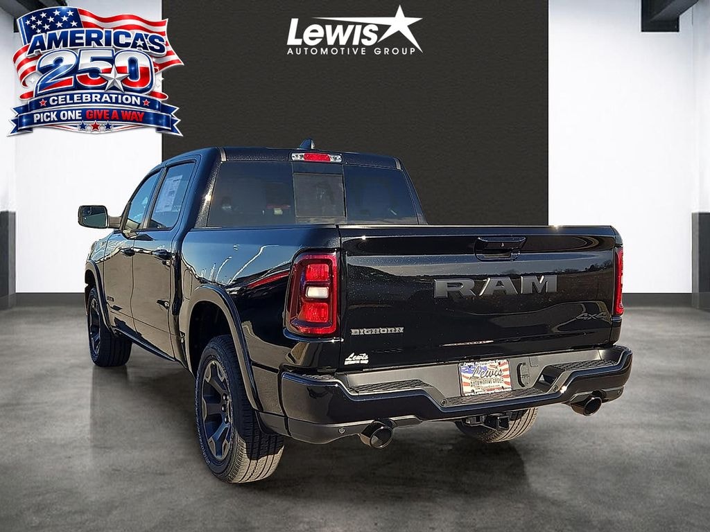 New 2026 Ram 1500 BIG HORN CREW CAB 4X4 5'7 BOX Pickup