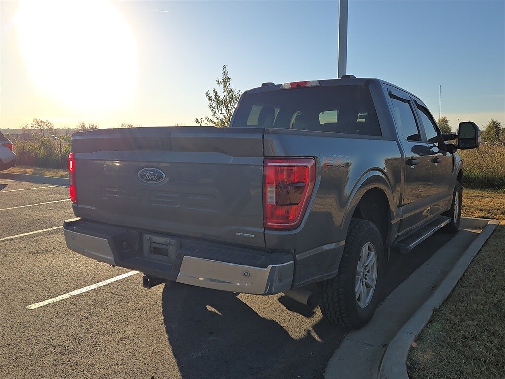 2021 Ford F-150 XL photo 3