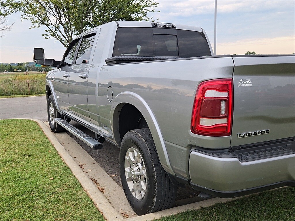 2021 Ram 2500 Laramie photo 3
