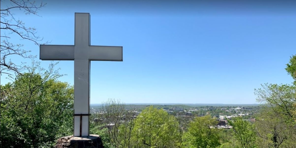 mount sequoyah.jpg