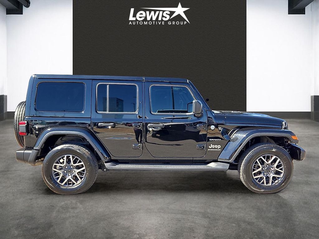 2024 Jeep Wrangler 4-Door Sahara - Photo 5