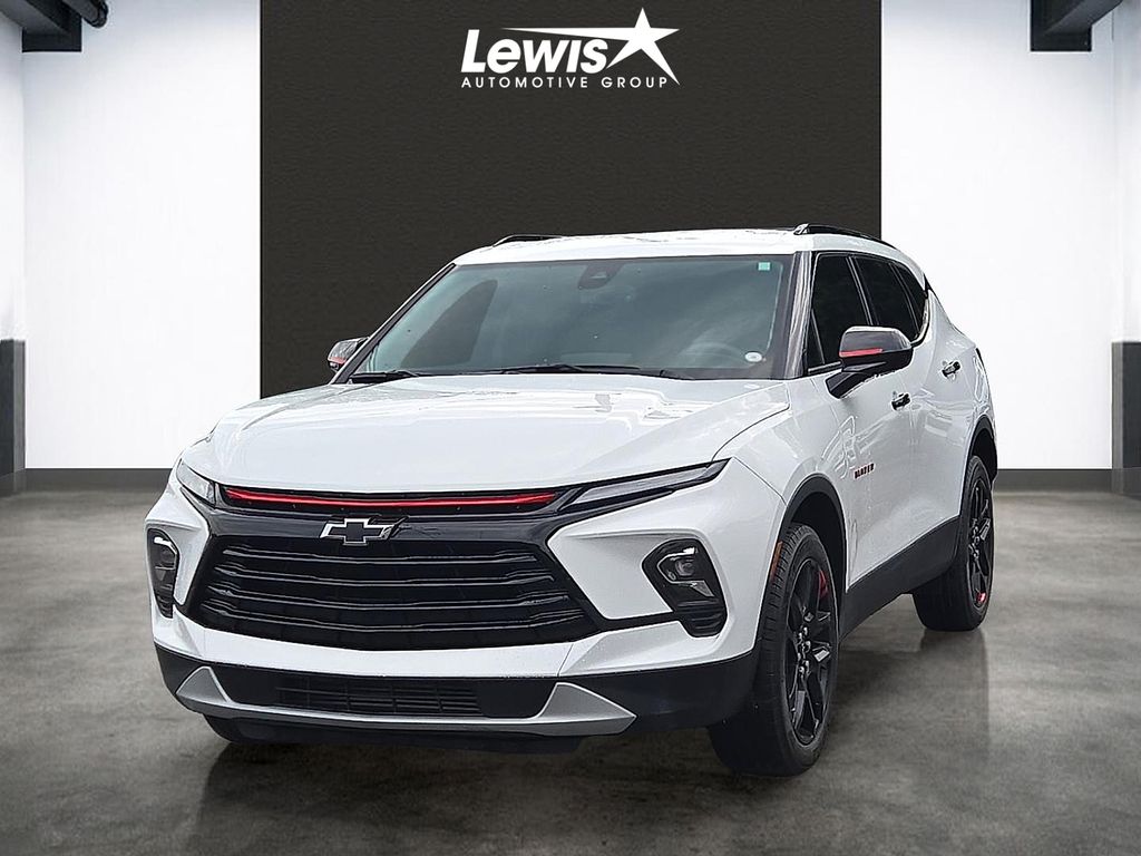 2023 Chevrolet Blazer 2.0T 2LT FWD's photo