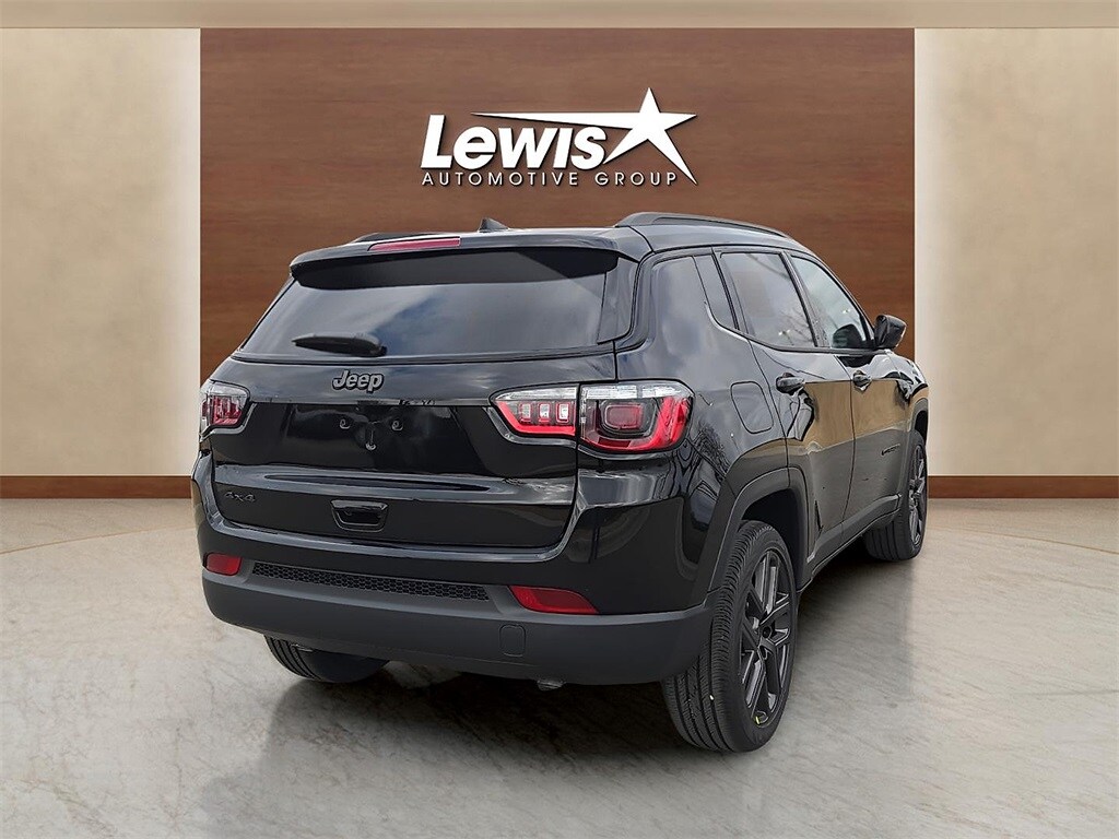 New 2026 Jeep Compass LATITUDE ALTITUDE 4X4 Sport Utility