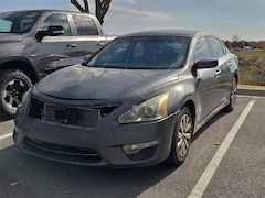 2014 Nissan Altima 2.5 S Sedan