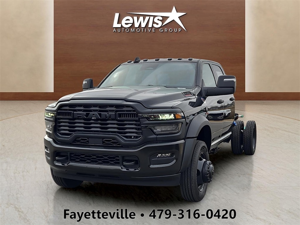 New 2026 Ram 5500 Chassis Cab TRADESMAN CREW 4X4 60' CA Pickup