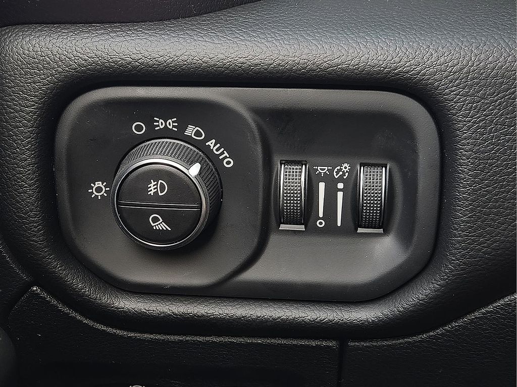 2026 RAM 1500 Big Horn/Lone Star - Photo 17