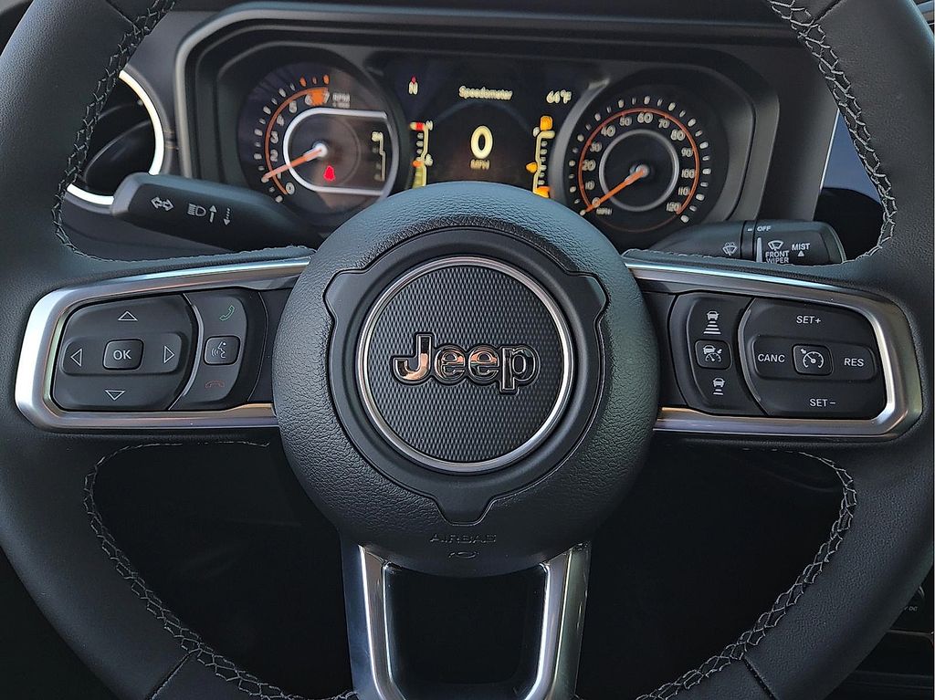 2026 Jeep Wrangler 4-Door Sahara - Photo 19