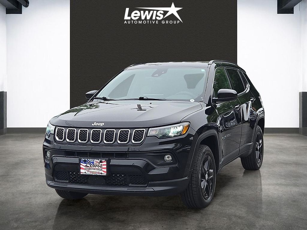 2024 Jeep Compass Latitude 4X4's photo