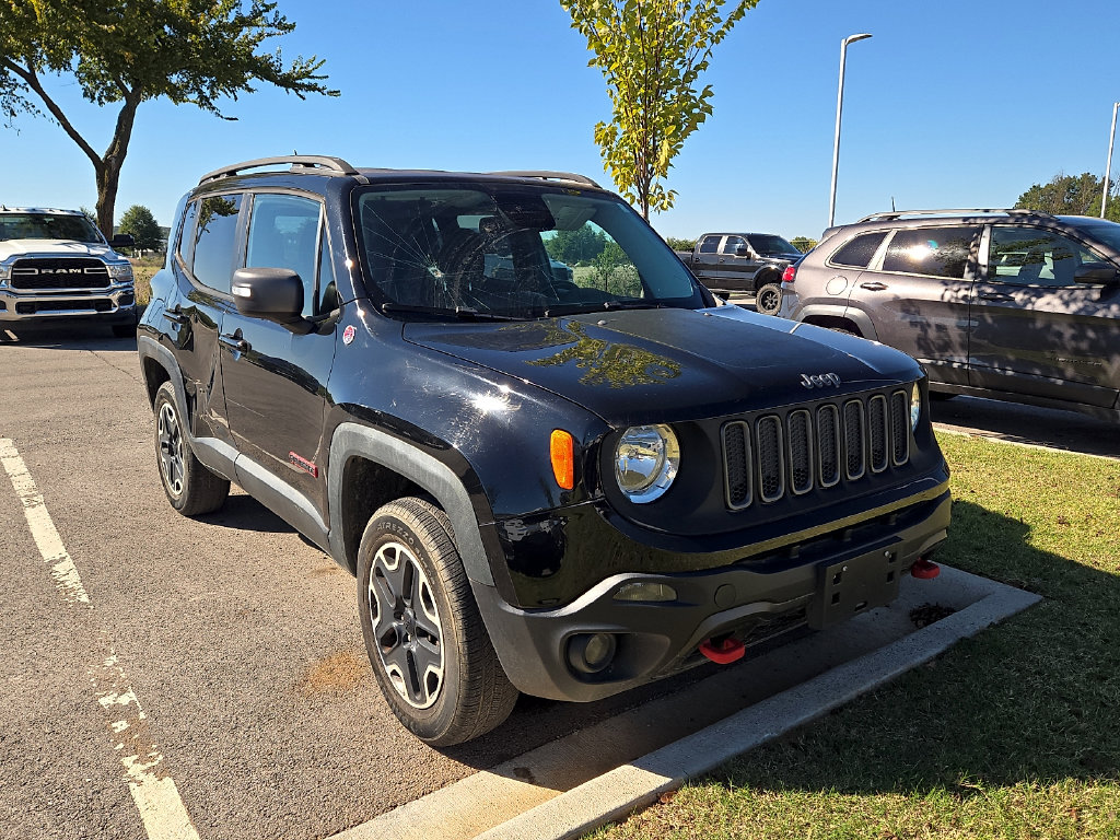 Used 2017 Jeep Renegade Trailhawk SUV