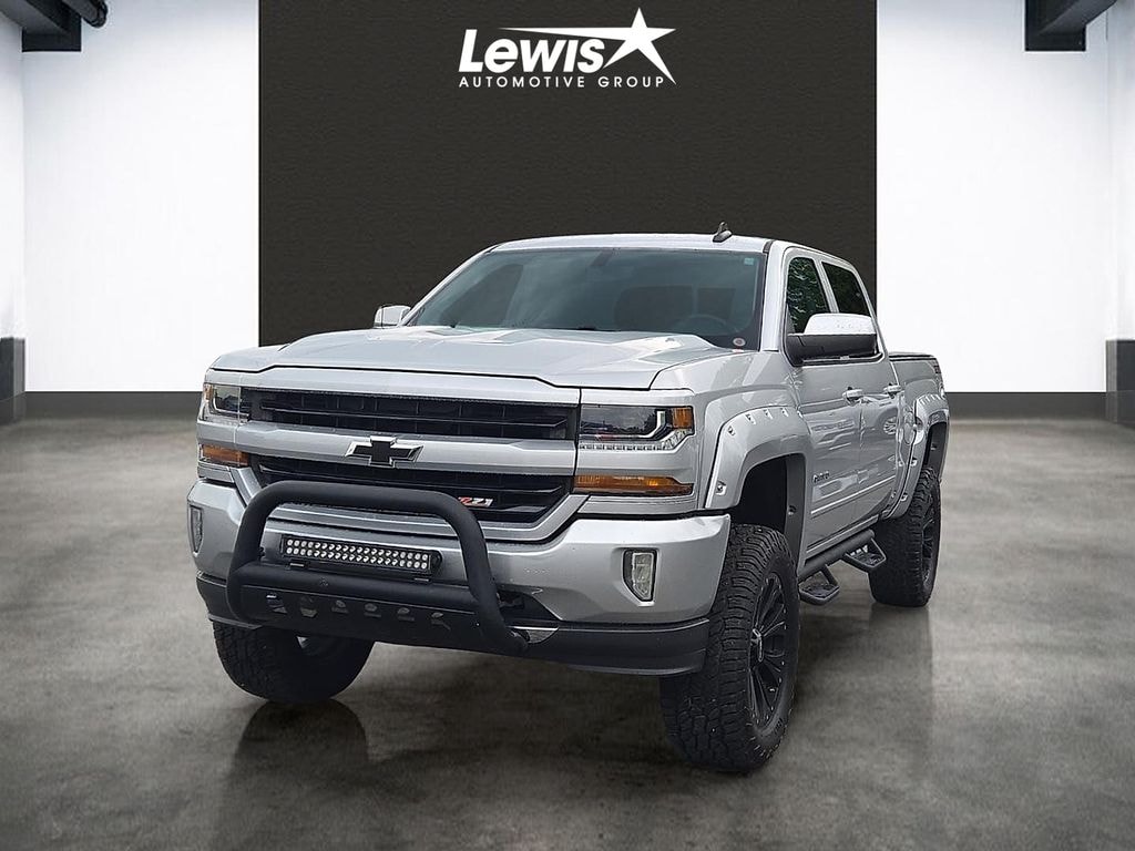 Used 2018 Chevrolet Silverado 1500 LT Truck Crew Cab