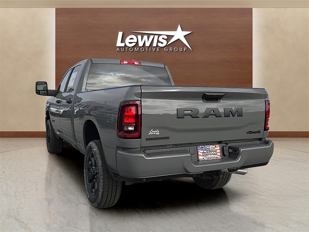 New 2026 Ram 2500 BIG HORN CREW CAB 4X4 6'4 BOX Pickup