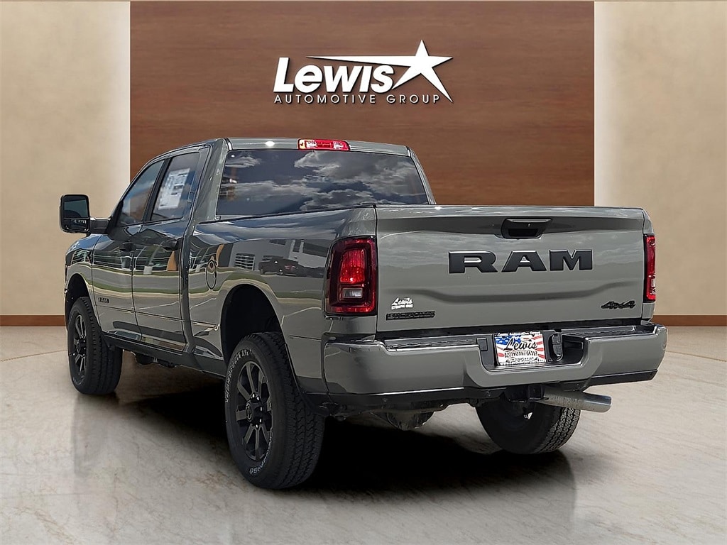 New 2026 Ram 2500 BIG HORN CREW CAB 4X4 6'4 BOX Pickup