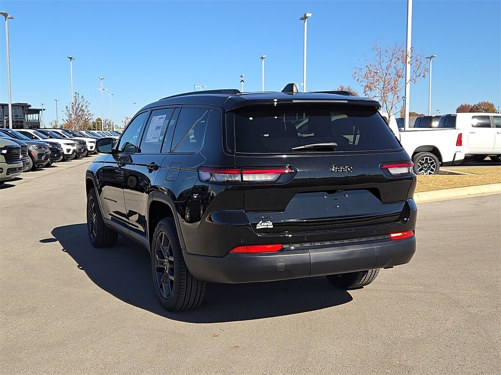 New 2025 Jeep Grand Cherokee L LIMITED 4X4 Sport Utility