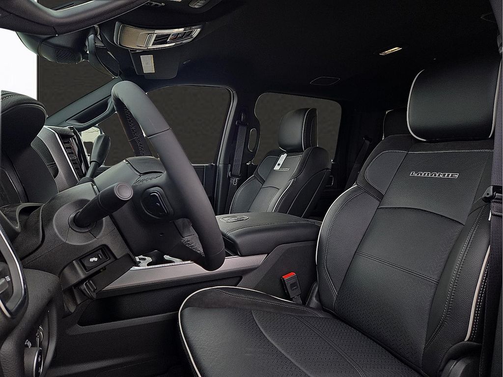 2026 RAM 2500 Laramie - Photo 12