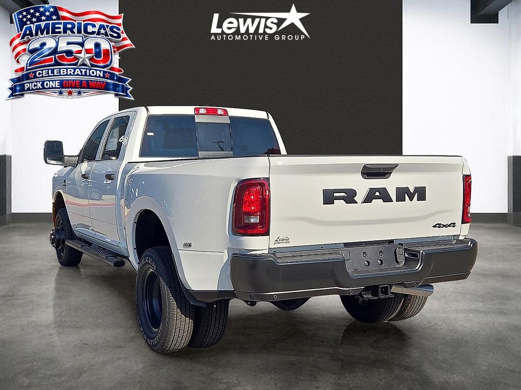 New 2026 Ram 3500 TRADESMAN CREW CAB 4X4 8' BOX Pickup