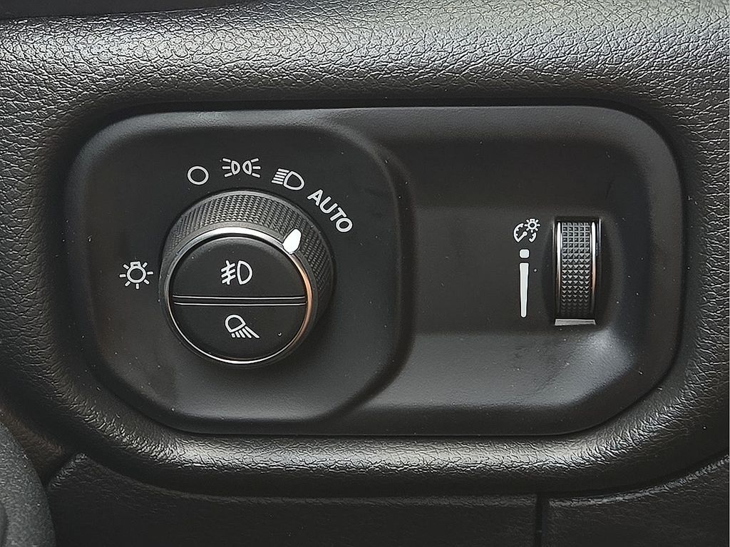 2026 RAM 2500 Tradesman - Photo 17