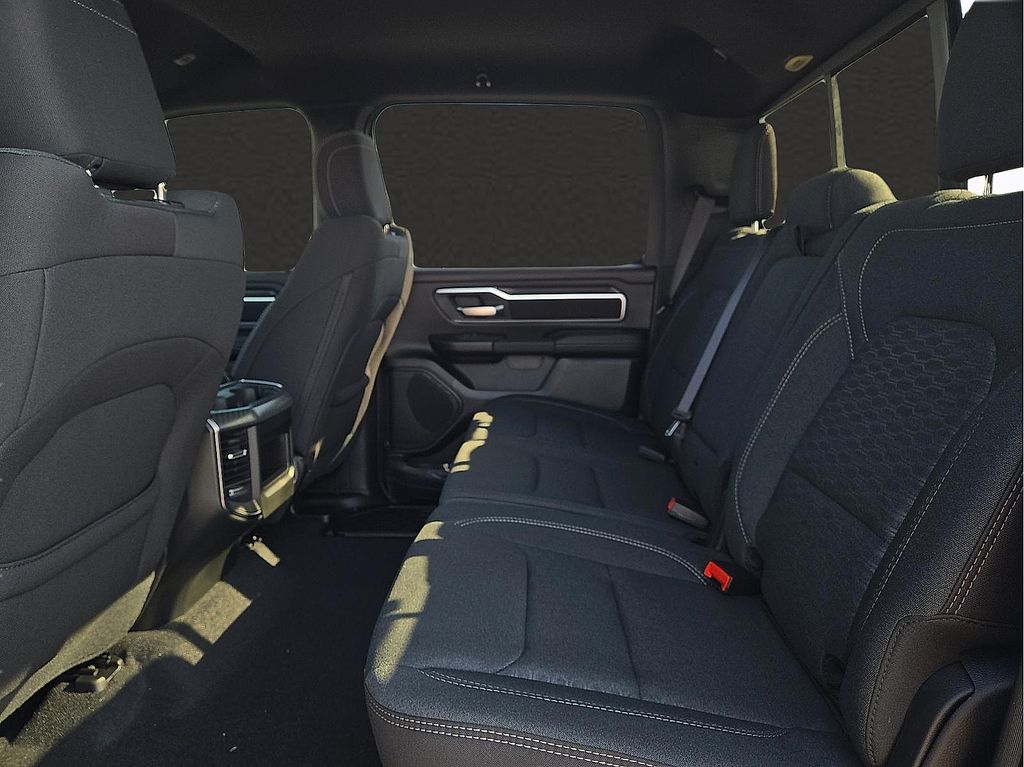 2026 RAM 1500 Big Horn/Lone Star - Photo 8