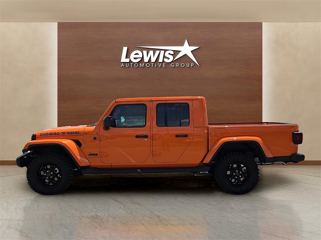 2025 Jeep Gladiator Sport photo 3