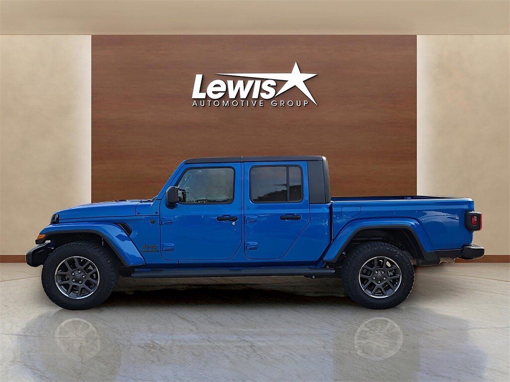 2021 Jeep Gladiator Sport photo 3